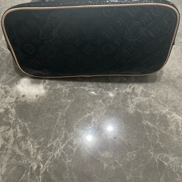 Louis Vuitton Womens Monogram Vernis Patent Leather Reade GM Tote Handbag Black - Picture 3 of 5
